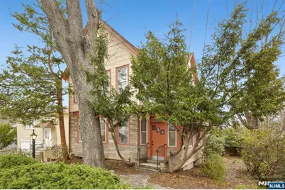 161 Chestnut Street, Leonia, NJ 07605 - Photo 39