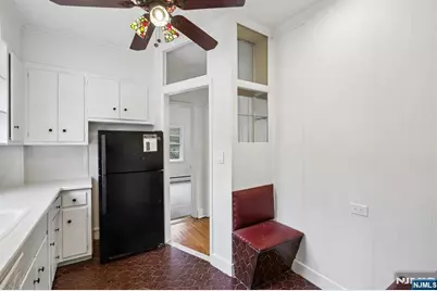 161 Chestnut Street, Leonia, NJ 07605 - Photo 15