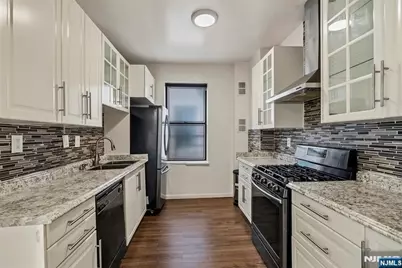 6601 Bdway D7 #D7, West New York, NJ 07093 - Photo 5