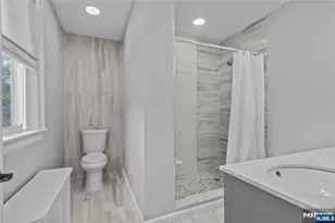 367 Highland Ave, Orange, NJ 07050 - Photo 13