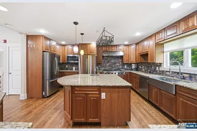 188 Doretta Street, River Vale Township, NJ 07675 - Photo 13