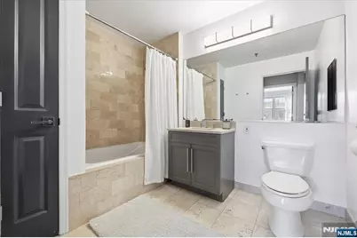 15 Freedom Way 412 #412, Jersey City, NJ 07305 - Photo 15