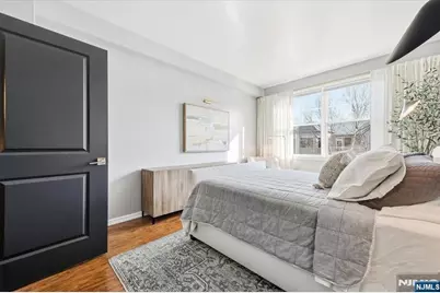15 Freedom Way 412 #412, Jersey City, NJ 07305 - Photo 11