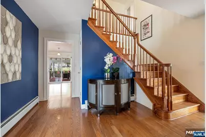 445 Pine Hill Road, Leonia, NJ 07605 - Photo 3