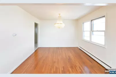 100 Eastern Way, Rutherford, NJ 07070 - Photo 5