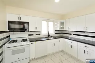 100 Eastern Wy, Rutherford, NJ 07070 - Photo 7