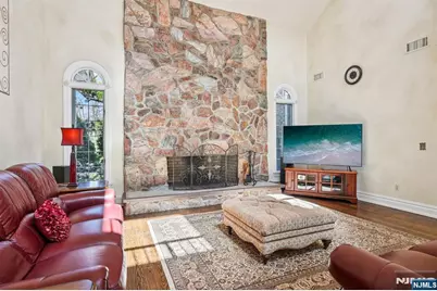 416 Devonshire Drive, Franklin Lakes, NJ 07417 - Photo 11