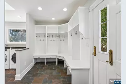 416 Devonshire Drive, Franklin Lakes, NJ 07417 - Photo 27
