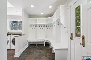 416 Devonshire Dr, Franklin Lakes, NJ 07417 - Photo 27