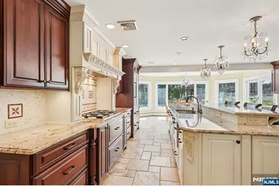 416 Devonshire Drive, Franklin Lakes, NJ 07417 - Photo 23