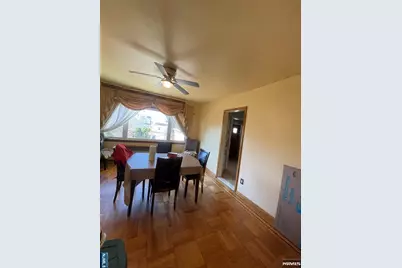 521 Olympia Avenue, Cliffside Park, NJ 07010 - Photo 19