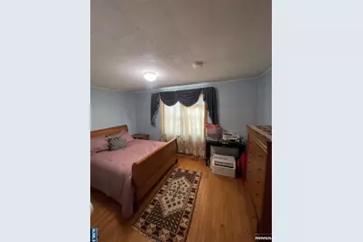 521 Olympia Avenue, Cliffside Park, NJ 07010 - Photo 31