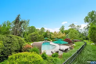 211 Highwood Ave, Tenafly, NJ 07670 - Photo 37
