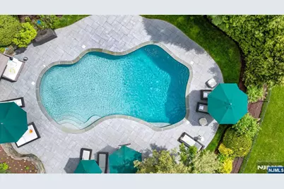 211 Highwood Avenue, Tenafly, NJ 07670 - Photo 39