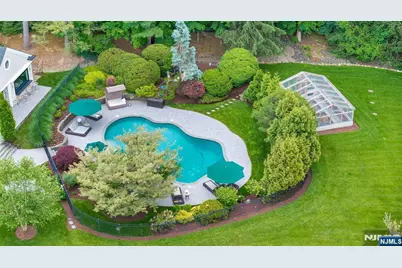 211 Highwood Avenue, Tenafly, NJ 07670 - Photo 5