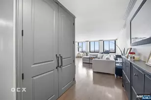 300 Winston Dr 1503, Cliffside Park, NJ 07010 - Photo 5