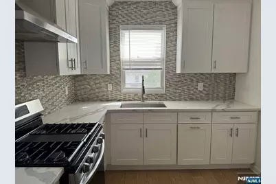 143 W 2nd Street 2 #2, Clifton, NJ 07011 - Photo 5