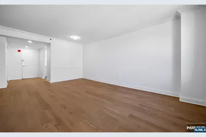 2 Constitution Court 1001 #1001, Hoboken, NJ 07030 - Photo 7