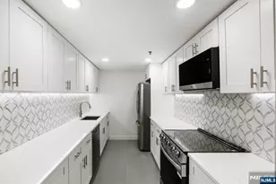 2 Constitution Ct 1001, Hoboken, NJ 07030 - Photo 9