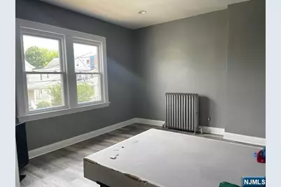 125 Marsellus Place 2 #2, Garfield, NJ 07026 - Photo 9