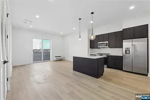 487 Market 203, Saddle Brook Township, NJ 07663 - Photo 3