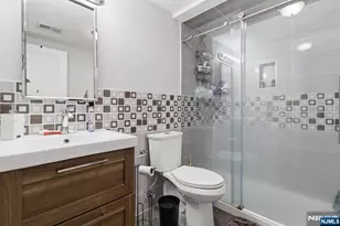 431 Forest St, Kearny, NJ 07032 - Photo 23