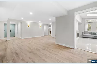 285 Hardenburgh Avenue, Demarest, NJ 07627 - Photo 19