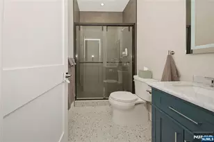 66 Knollwood Dr, Paramus, NJ 07652 - Photo 23