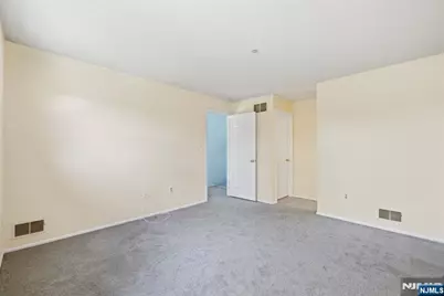 1306 Paddington Road 1306 #1306, Mahwah, NJ 07430 - Photo 21