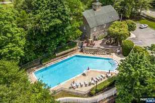 1306 Paddington Road 1306, Mahwah, NJ 07430 - Photo 27