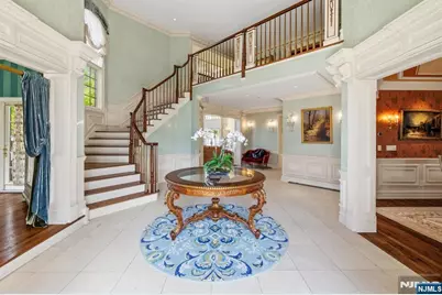 27 Roberts Road, Englewood Cliffs, NJ 07632 - Photo 5