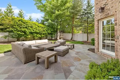 27 Roberts Road, Englewood Cliffs, NJ 07632 - Photo 43