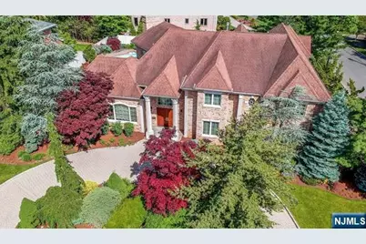 27 Roberts Road, Englewood Cliffs, NJ 07632 - Photo 3