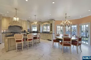 27 Roberts Rd, Englewood Cliffs, NJ 07632 - Photo 9