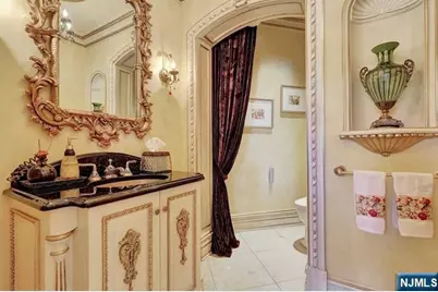 27 Roberts Road, Englewood Cliffs, NJ 07632 - Photo 13