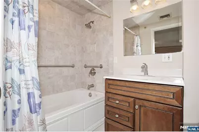 116 Hillside Avenue, Midland Park, NJ 07432 - Photo 31