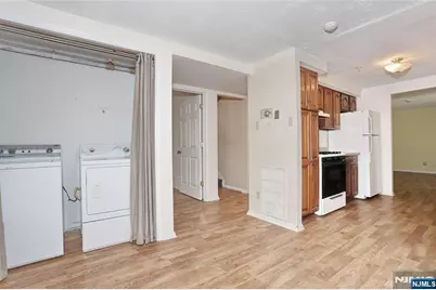 116 Hillside Avenue, Midland Park, NJ 07432 - Photo 37