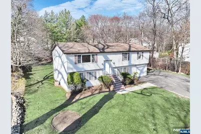 116 Hillside Avenue, Midland Park, NJ 07432 - Photo 5