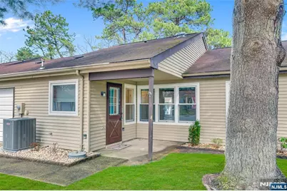 945A Liverpool Circle, Manchester Township, NJ 08759 - Photo 7