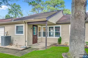 945A Liverpool Cir, Manchester Township, NJ 08759 - Photo 7