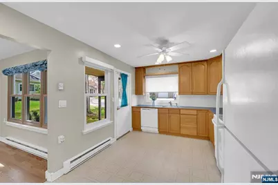 945A Liverpool Circle, Manchester Township, NJ 08759 - Photo 17