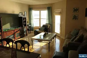 116 The Promenade 116, Edgewater, NJ 07020 - Photo 7