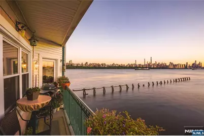 116 The Promenade 116 #116, Edgewater, NJ 07020 - Photo 1