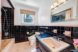 11 Sunset Rd, Demarest, NJ 07627 - Photo 27