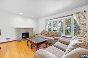 11 Sunset Rd, Demarest, NJ 07627 - Photo 7