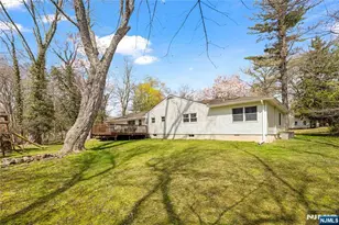 11 Sunset Rd, Demarest, NJ 07627 - Photo 41