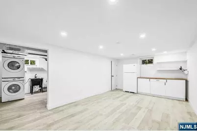 21-15 Exeter, Fair Lawn, NJ 07410 - Photo 29