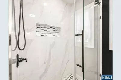 21-15 Exeter, Fair Lawn, NJ 07410 - Photo 17