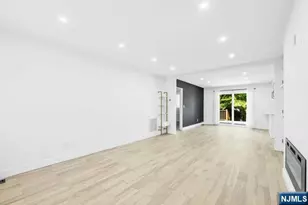 21-15 Exeter, Fair Lawn, NJ 07410 - Photo 13