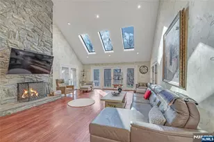 9 Cameron Rd, Saddle River, NJ 07458 - Photo 9